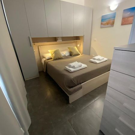 Little House Apartment Reggio di Calabria Ngoại thất bức ảnh
