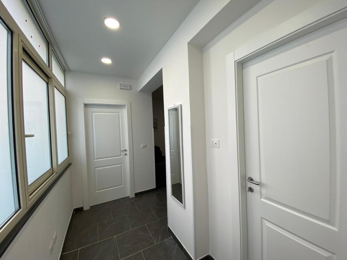 Little House Apartment Reggio di Calabria Ngoại thất bức ảnh