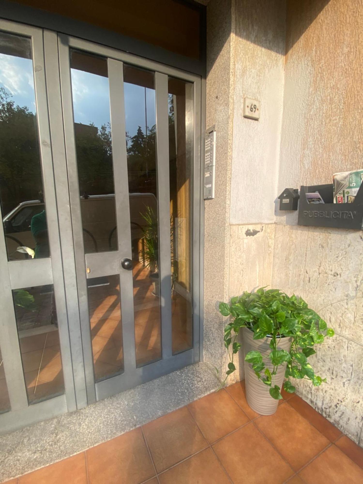 Little House Apartment Reggio di Calabria Ngoại thất bức ảnh