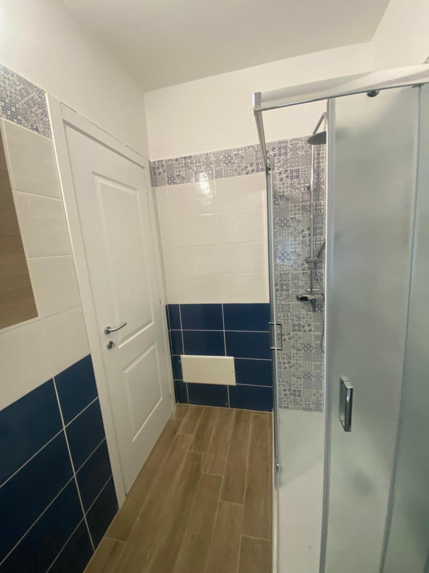 Little House Apartment Reggio di Calabria Ngoại thất bức ảnh